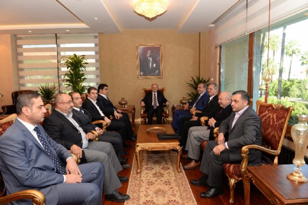 Yeni Yönetimden Valiye ziyaret! Yeni Yönetimden Valiye ziyaret!